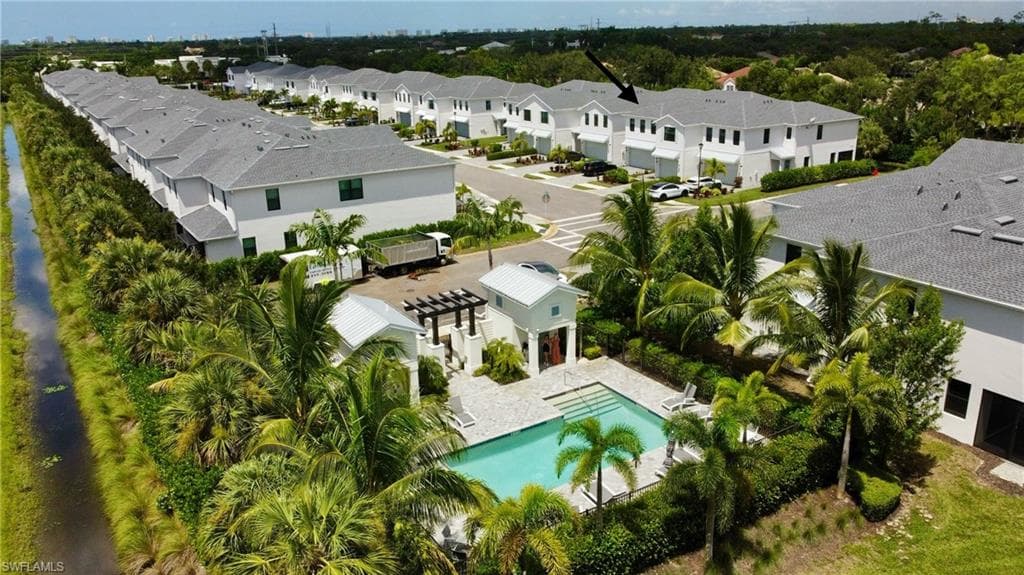 13057 Pembroke DR-3
