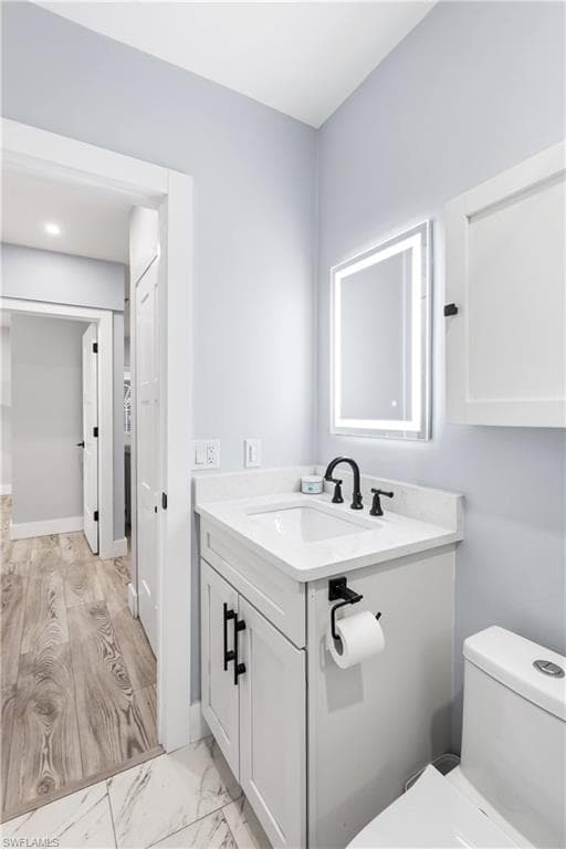 940 3rd ST S # 204, NAPLES FL 34102-12