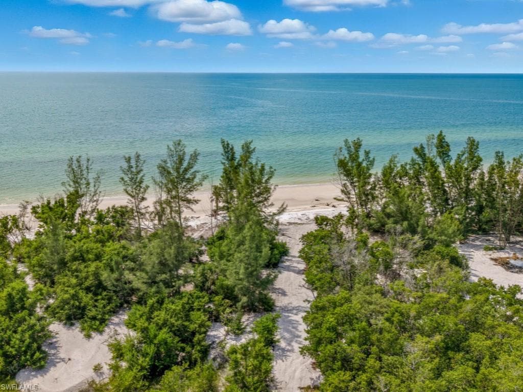 11799 Keewaydin, NAPLES FL 34113-13