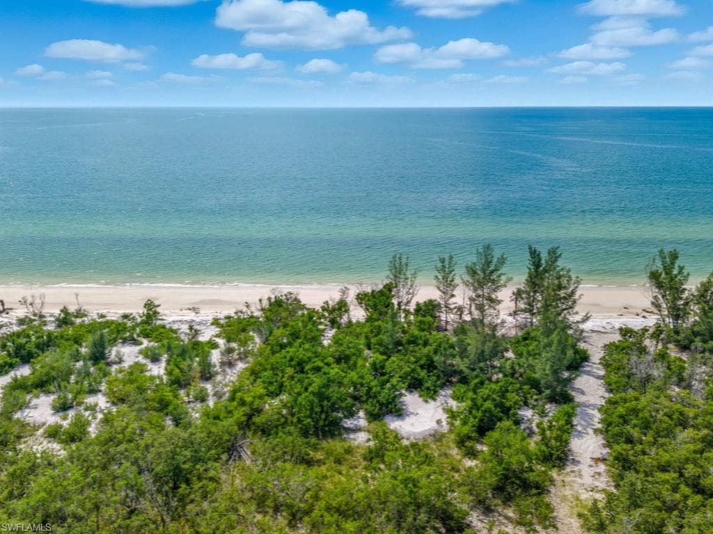 11799 Keewaydin, NAPLES FL 34113-14