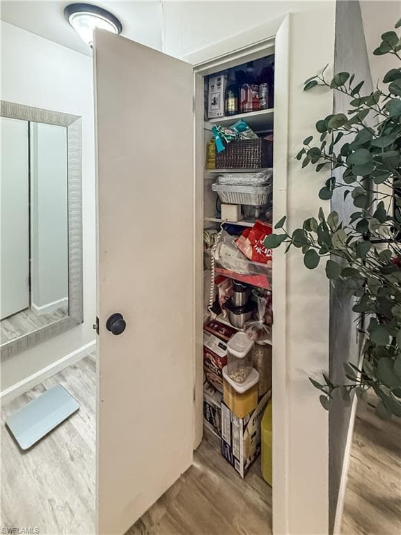 2355 Ivy AVE, FORT MYERS FL 33907-16