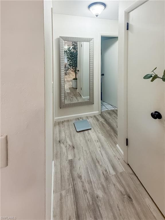 2355 Ivy AVE, FORT MYERS FL 33907-17