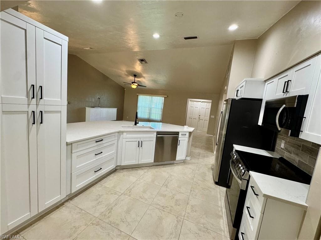 11761 Forest Mere DR, BONITA SPRINGS FL 34135-10