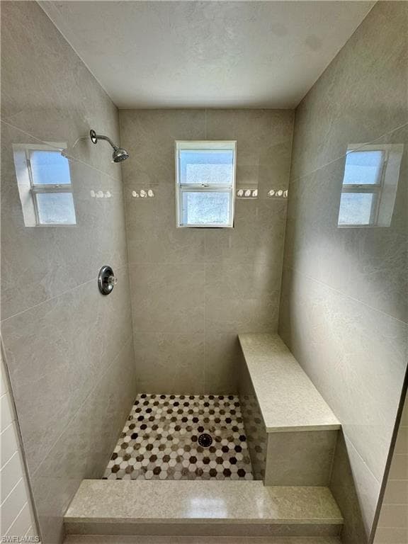 11761 Forest Mere DR, BONITA SPRINGS FL 34135-18