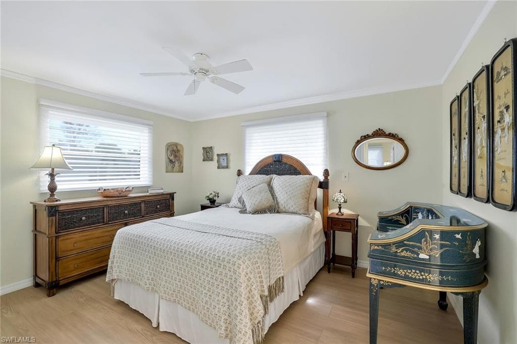 9 Hackney LN # A34, NAPLES FL 34112-6