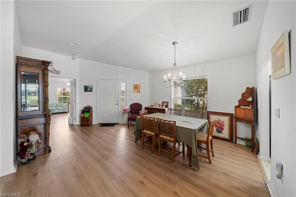 2492 Belleville CT, CAPE CORAL FL 33991-11