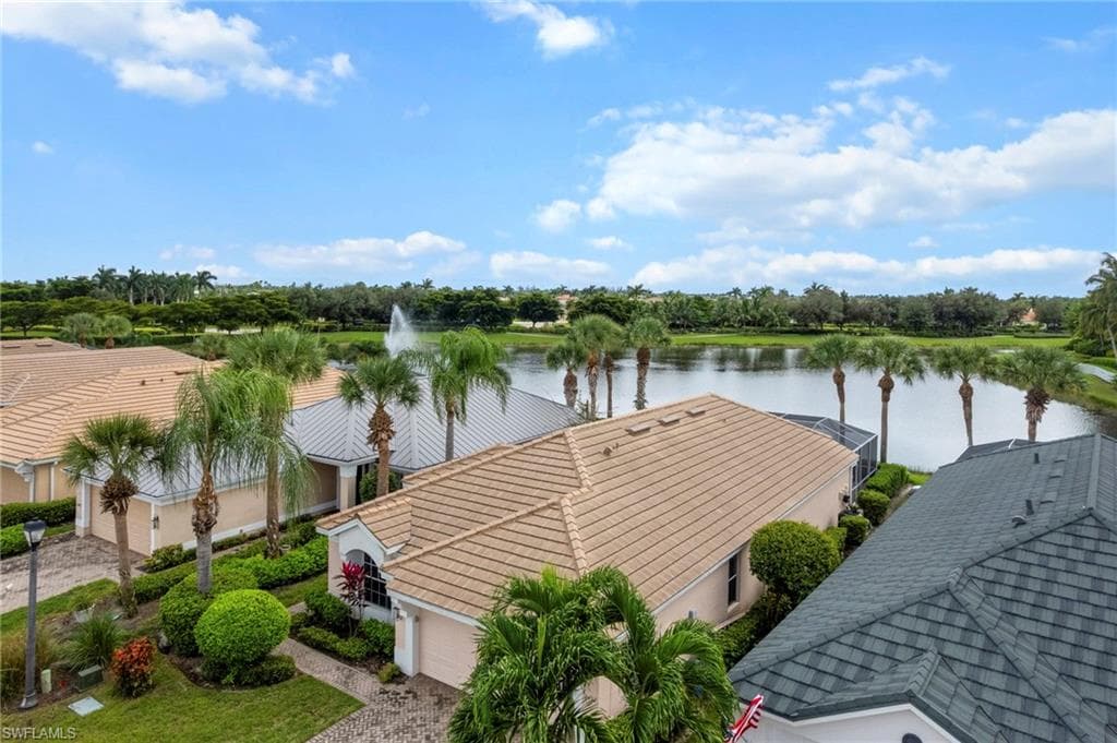 2492 Belleville CT, CAPE CORAL FL 33991-35