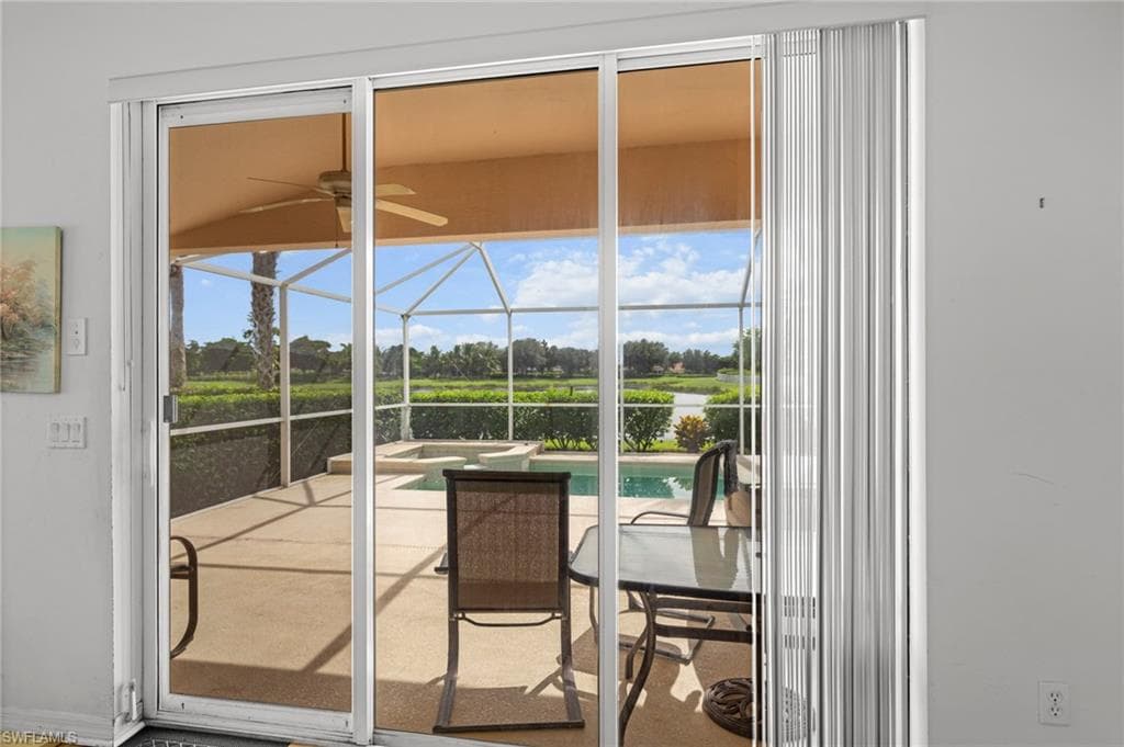 2492 Belleville CT, CAPE CORAL FL 33991-23