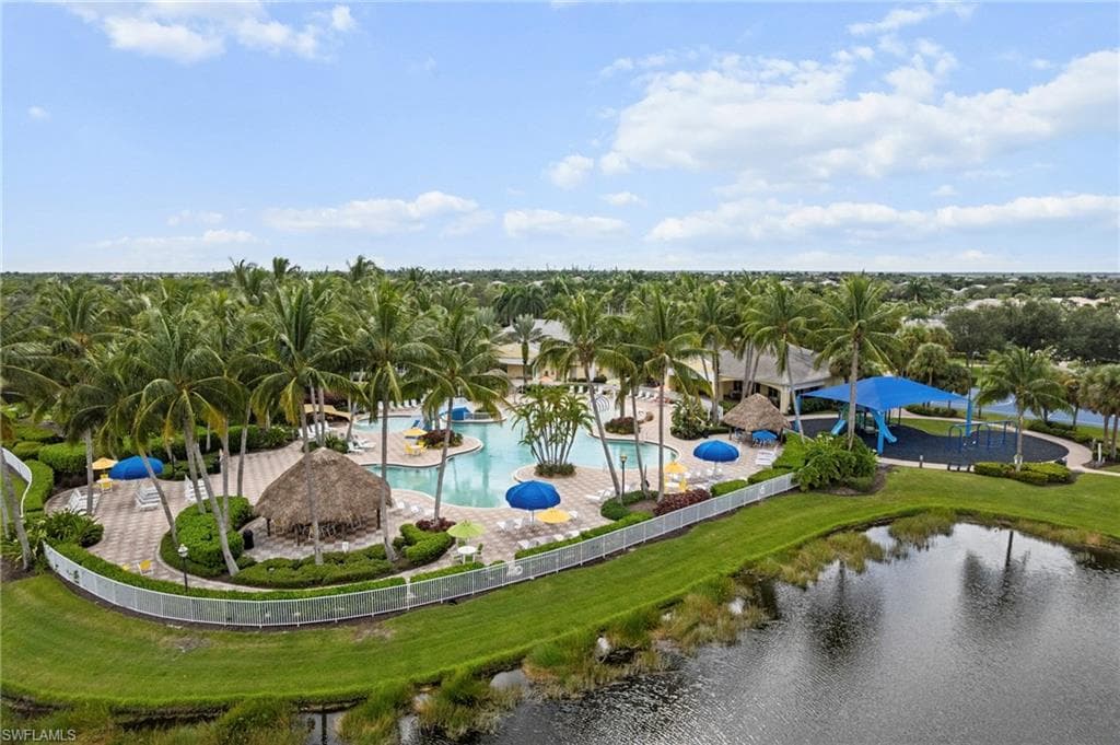 2492 Belleville CT, CAPE CORAL FL 33991-40