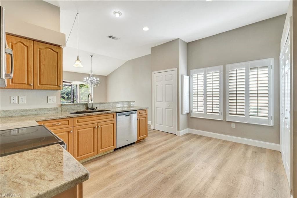 3650 Kent DR, NAPLES FL 34112-11