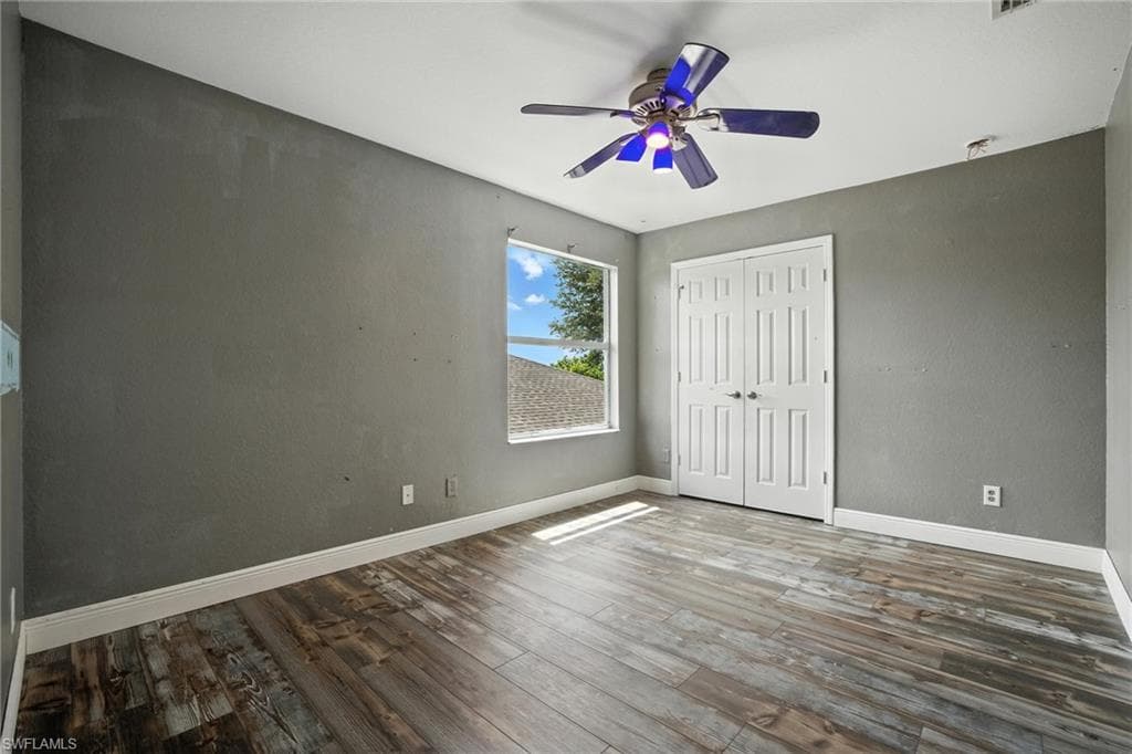 9010 Gladiolus Preserve CIR-23