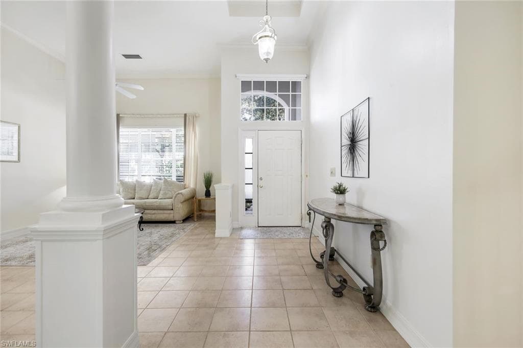 2451 Game Hawk CT # 2502, NAPLES FL 34105-1