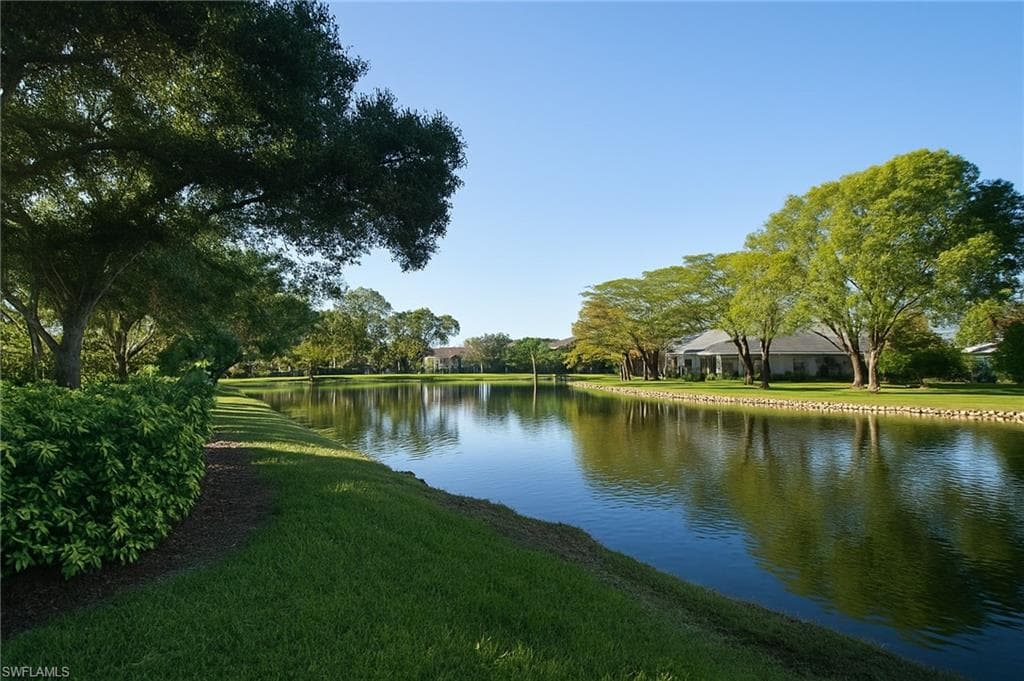 2451 Game Hawk CT # 2502, NAPLES FL 34105-23
