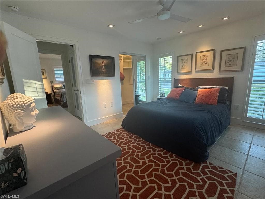 215 Lanchester CT # 44, NAPLES FL 34112-14