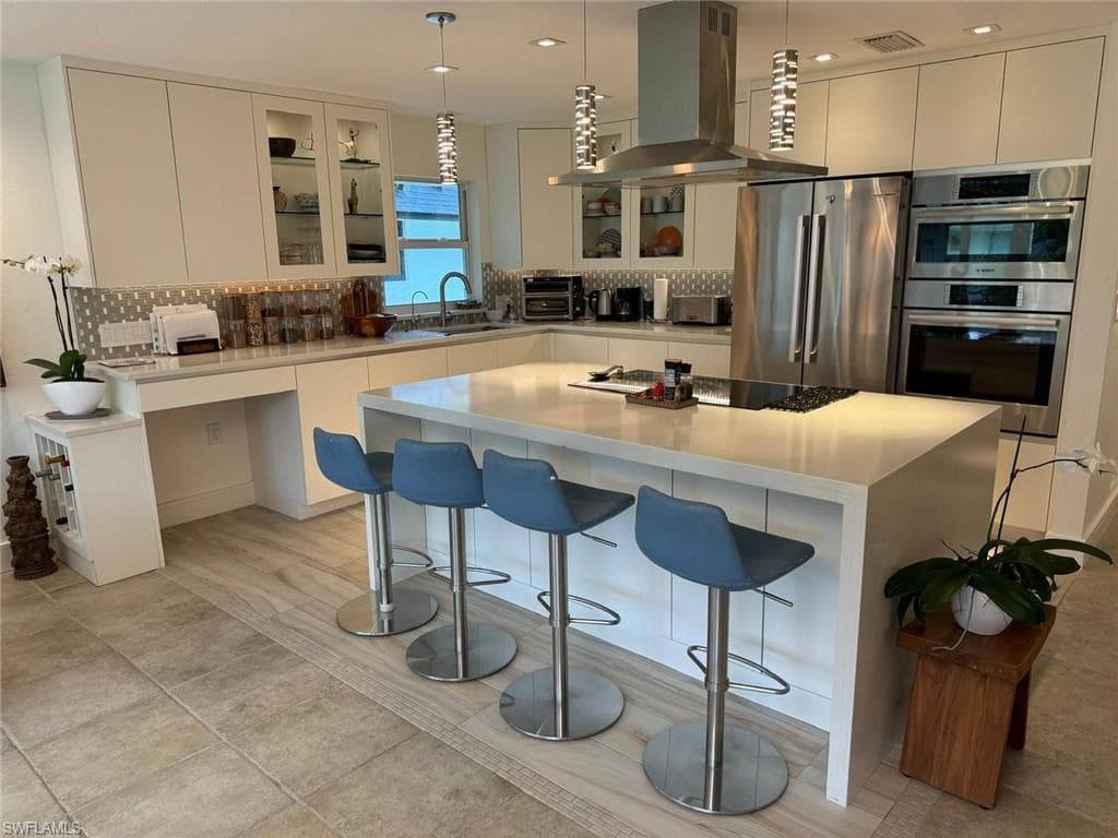215 Lanchester CT # 44, NAPLES FL 34112-7