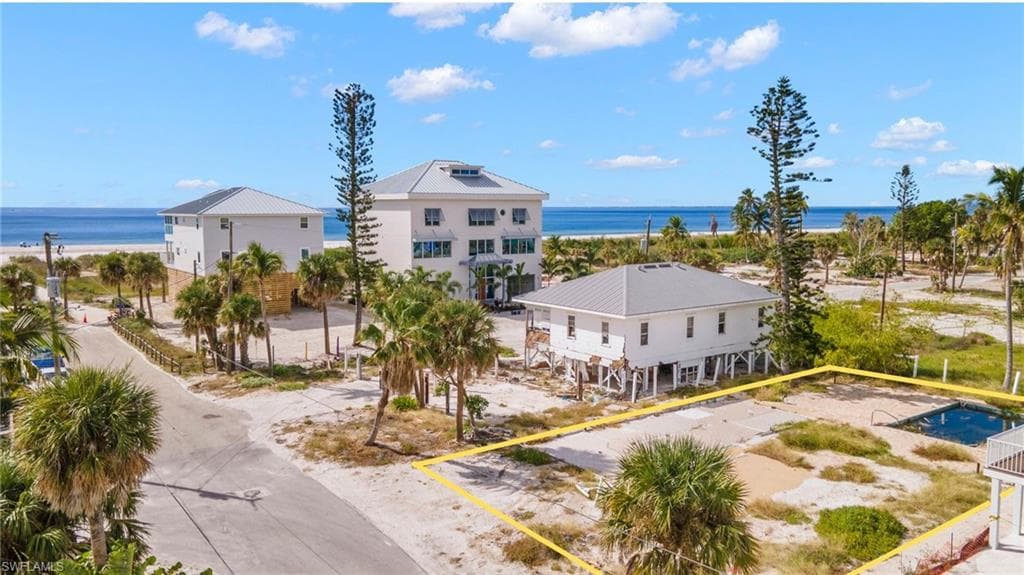 61 Flamingo ST, FORT MYERS BEACH FL 33931-4