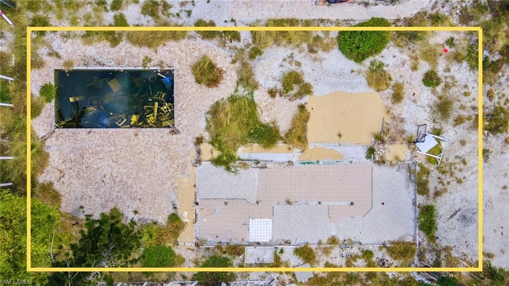 61 Flamingo ST, FORT MYERS BEACH FL 33931-10