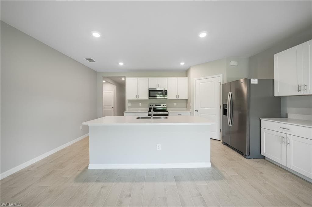 2965 Ernest WAY, FORT MYERS FL 33905-5