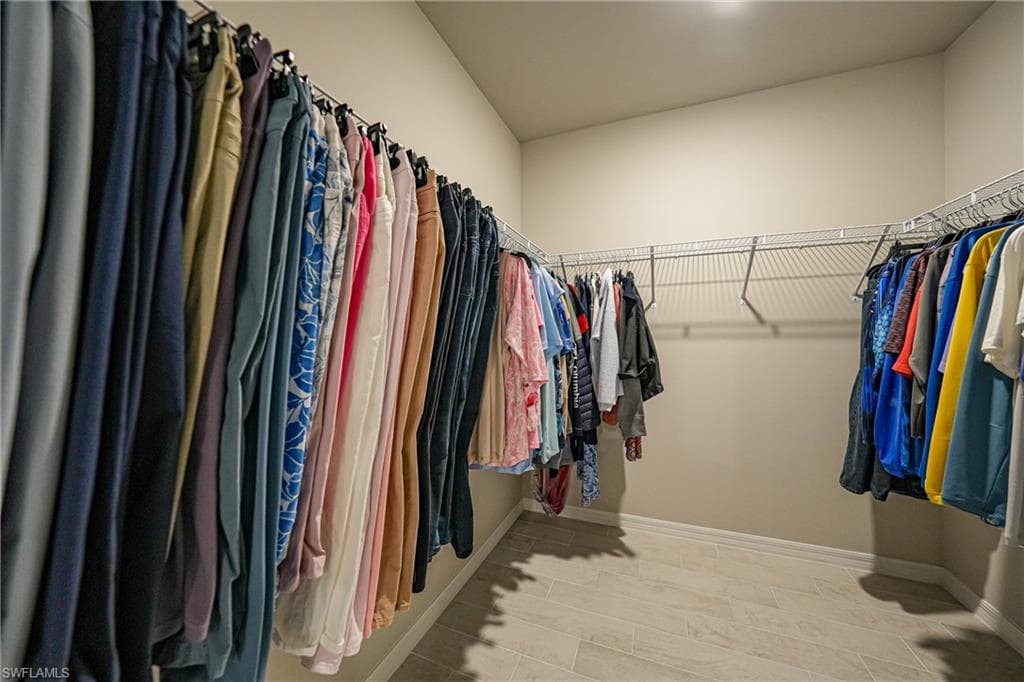 2965 Ernest WAY, FORT MYERS FL 33905-19