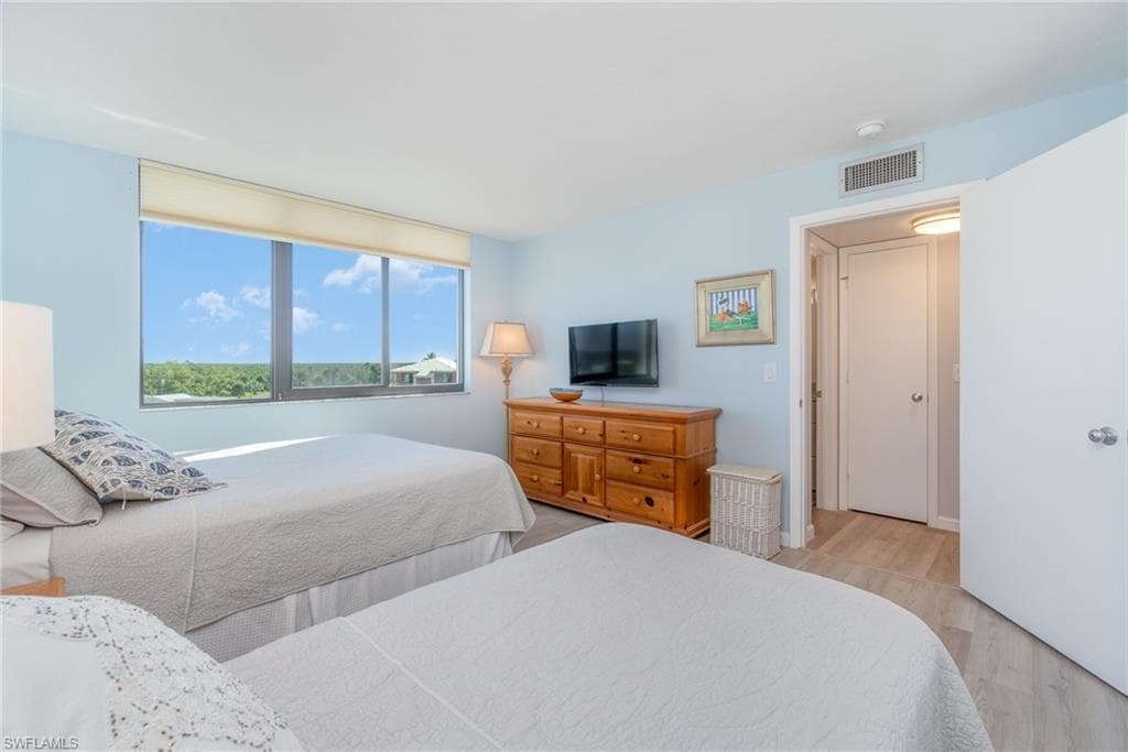 2810 Estero BLVD # 511, FORT MYERS BEACH FL 33931-19