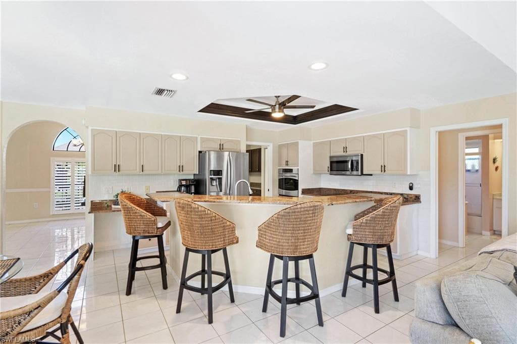 1048 Harbour Drake DR, PUNTA GORDA FL 33983-16