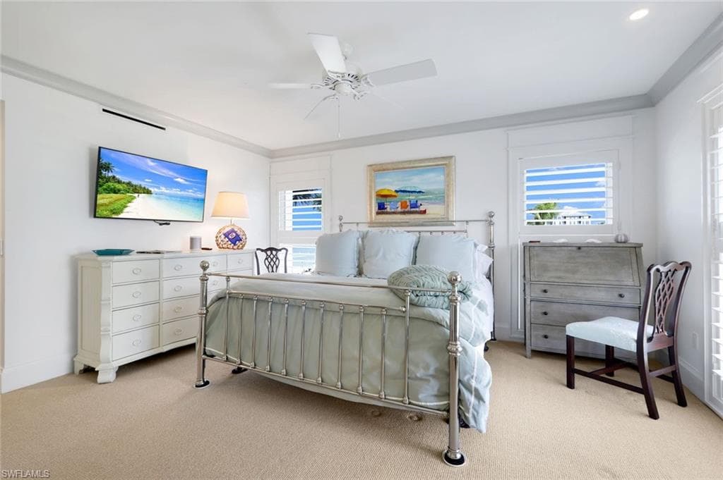 1285 Gulf Shore BLVD N # 3B, NAPLES FL 34102-26