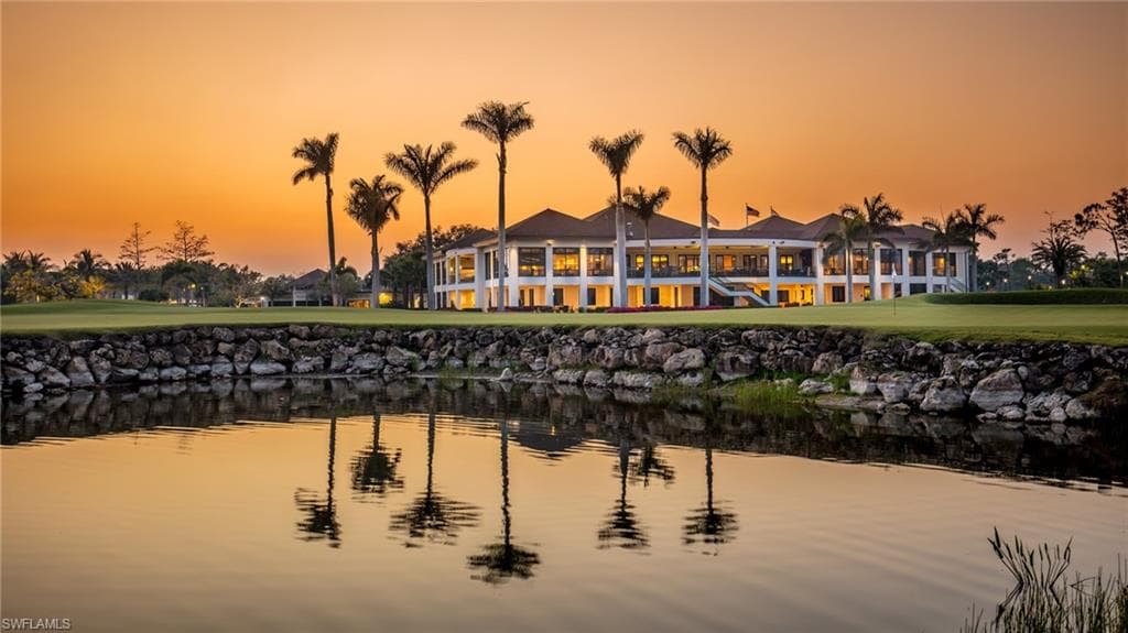 156 Amblewood LN # 704, NAPLES FL 34105-49