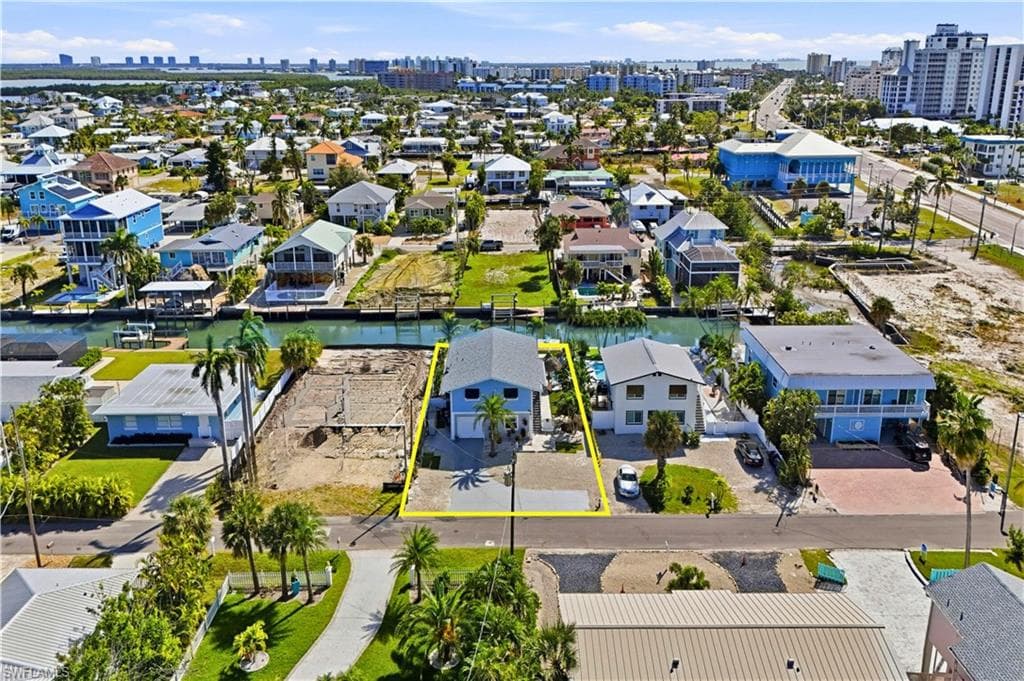 130 Bahia VIA, FORT MYERS BEACH FL 33931-46