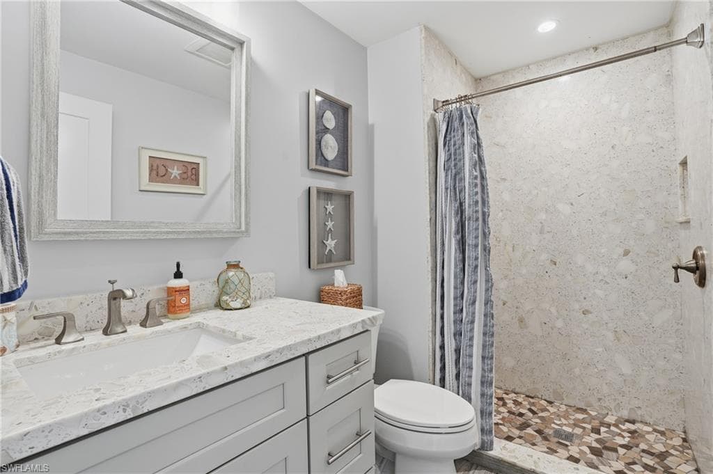 130 Bahia VIA, FORT MYERS BEACH FL 33931-14