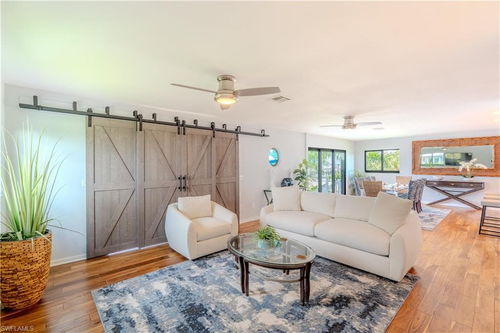 205 Bayview AVE, FORT MYERS BEACH FL 33931-29