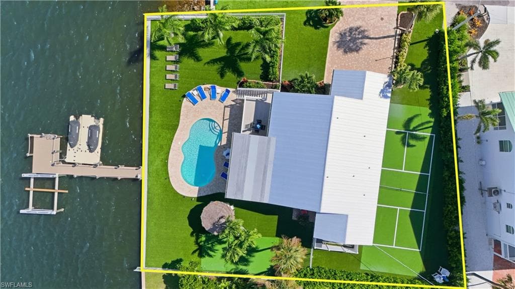 205 Bayview AVE, FORT MYERS BEACH FL 33931-48