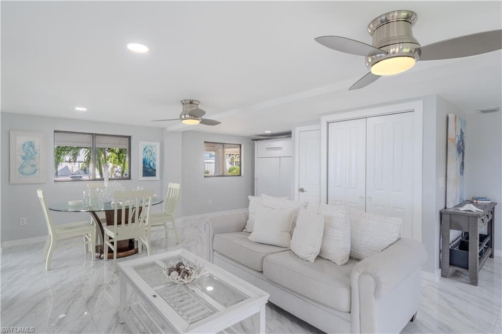 205 Bayview AVE, FORT MYERS BEACH FL 33931-28