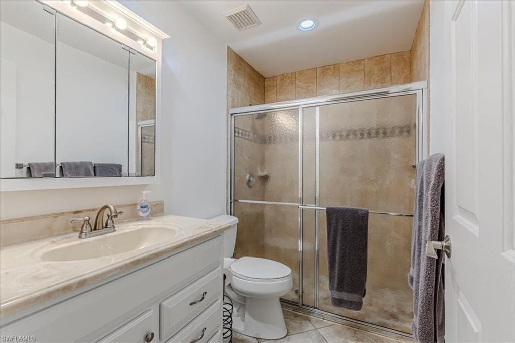 3609 CORINTHIAN WAY, NAPLES FL 34105-17