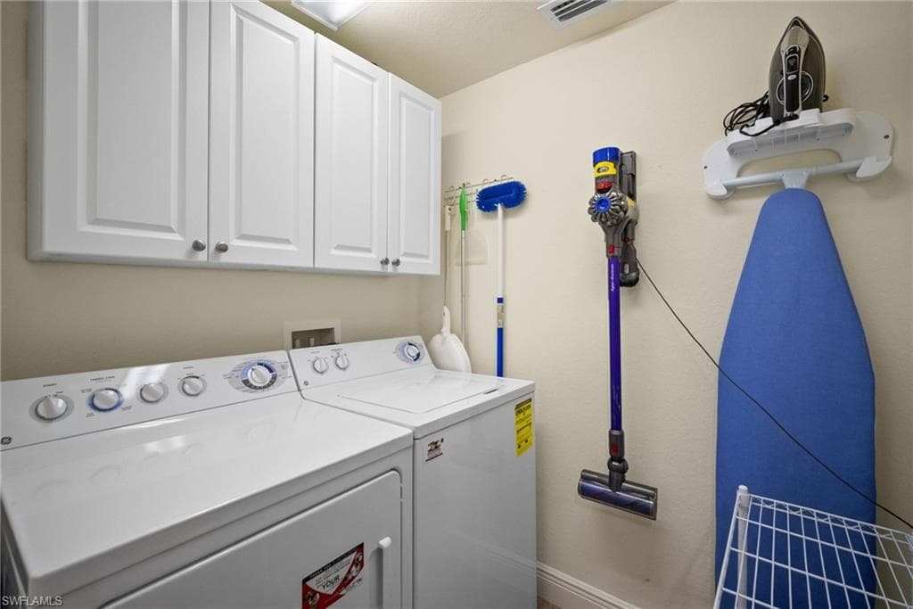 4455 Botanical Place CIR # 405, NAPLES FL 34112-25