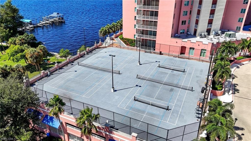 2743 1st ST # 110, FORT MYERS FL 33916-21