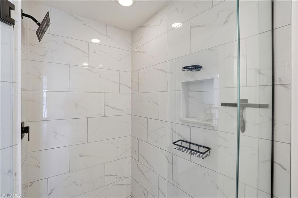 2743 1st ST # 110, FORT MYERS FL 33916-14