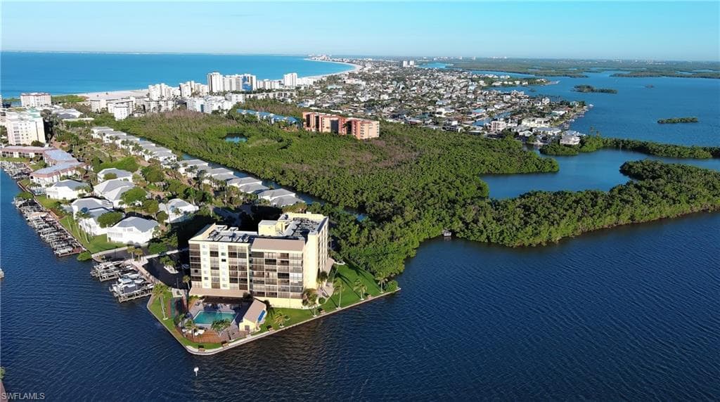 400 Lenell RD # 306, FORT MYERS BEACH FL 33931-30