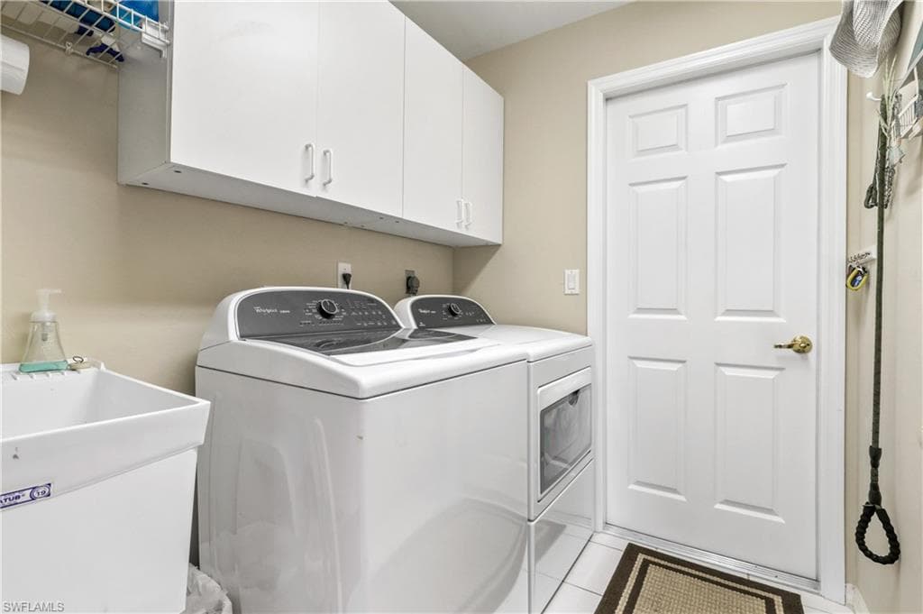 3758 Sabal Springs BLVD, NORTH FORT MYERS FL 33917-33