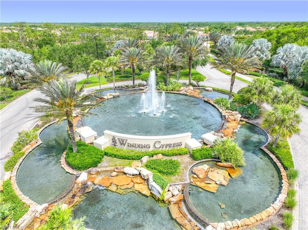 6699 Pennyroyal DR, NAPLES FL 34114-37