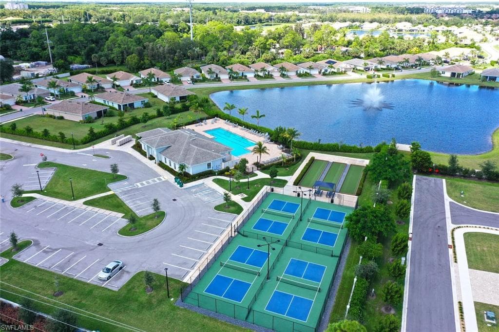 388 GRACE BAY LN, NAPLES FL 34114-26