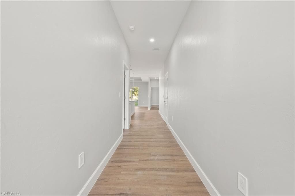 4117 Woodside AVE, FORT MYERS FL 33916-1