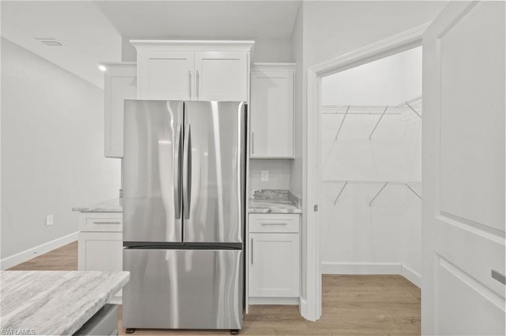 4117 Woodside AVE, FORT MYERS FL 33916-6