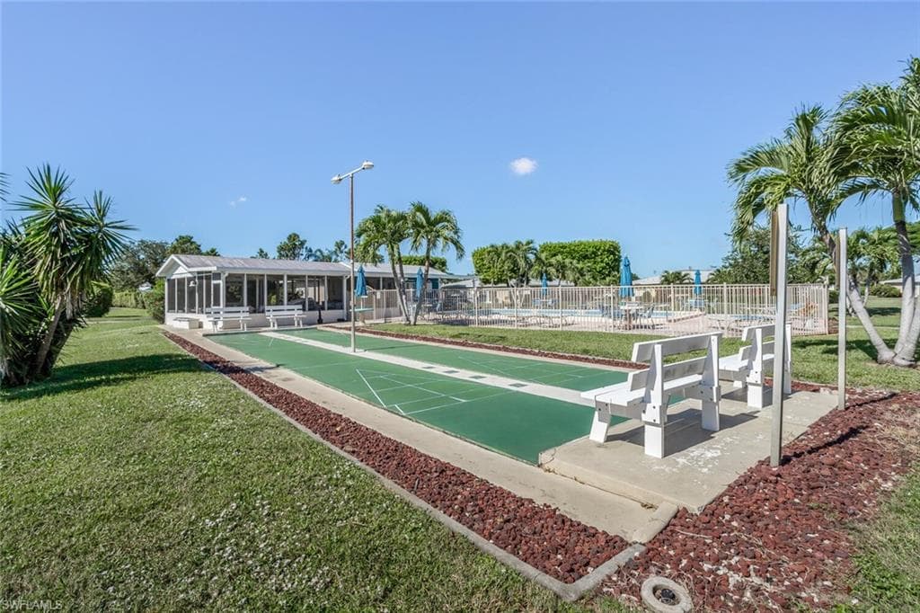 2164 Leisure LN, FORT MYERS FL 33907-21