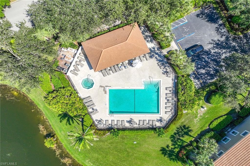 23526 Sandycreek TER # 304, ESTERO FL 34135-29