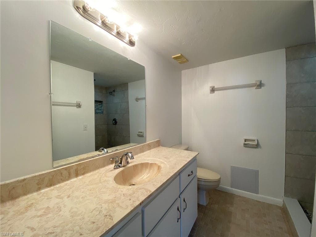 28130 Pine Haven WAY # 21, BONITA SPRINGS FL 34135-4