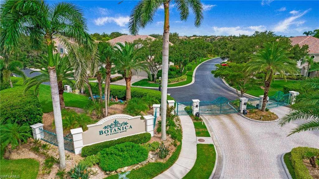 5284 Descanso CT, SARASOTA FL 34238-46