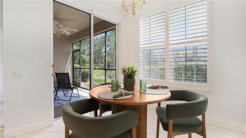 5284 Descanso CT, SARASOTA FL 34238-11