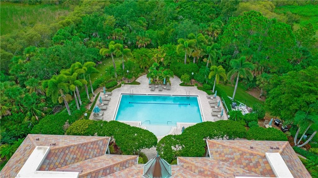 5284 Descanso CT, SARASOTA FL 34238-43