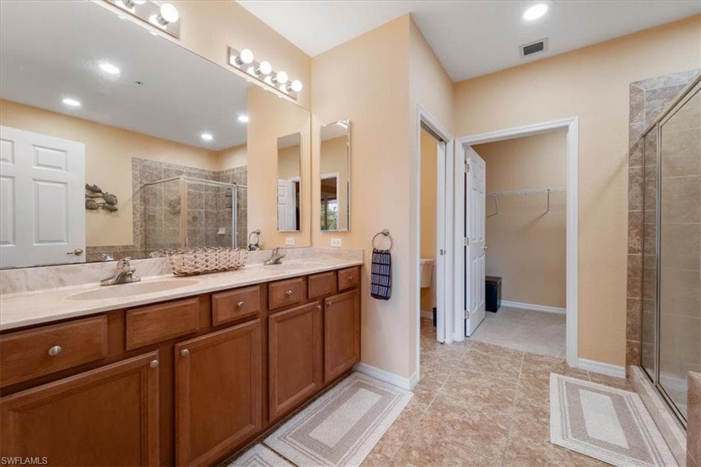 14981 Reflection Key CIR # 322, FORT MYERS FL 33907-11