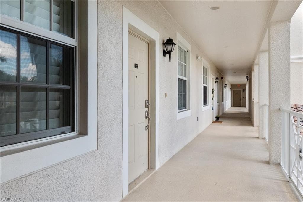 14981 Reflection Key CIR # 322, FORT MYERS FL 33907-34
